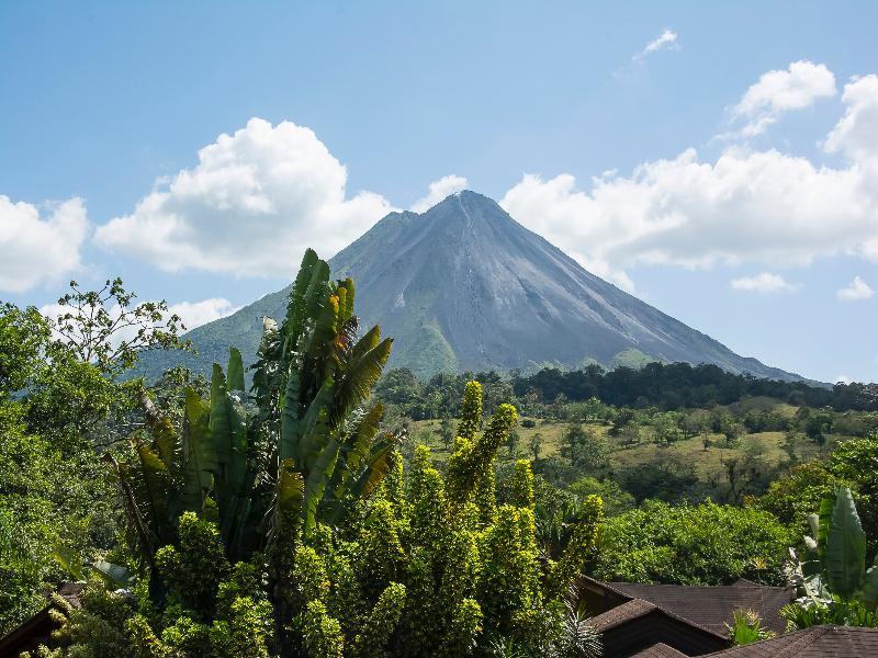 Arenal Paraiso & Thermo Mineral Hot Springs La Fortuna